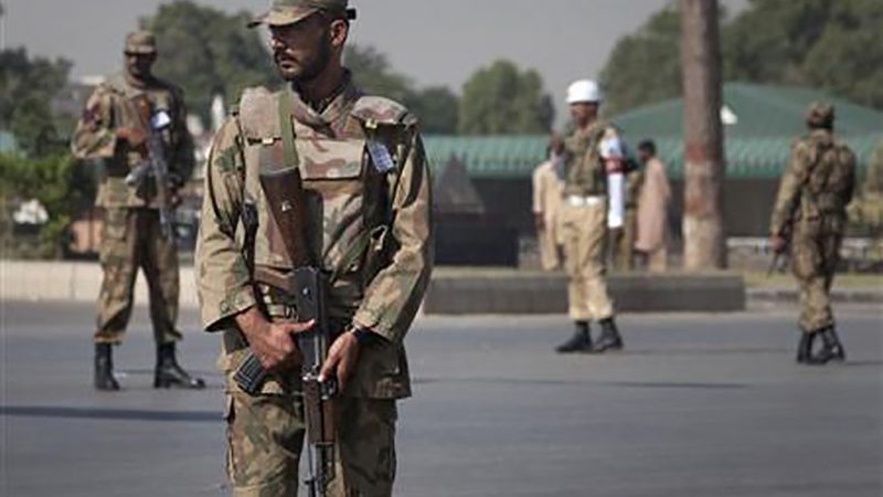 Suicide bomber kills at least 11 soldiers in northern Pakistan