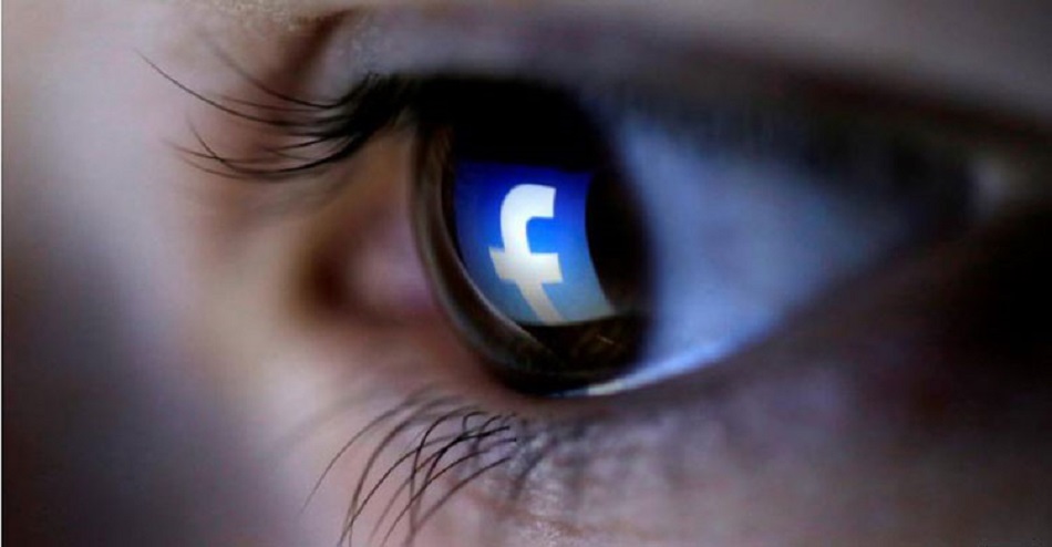 Facebook to give users more control over personal info